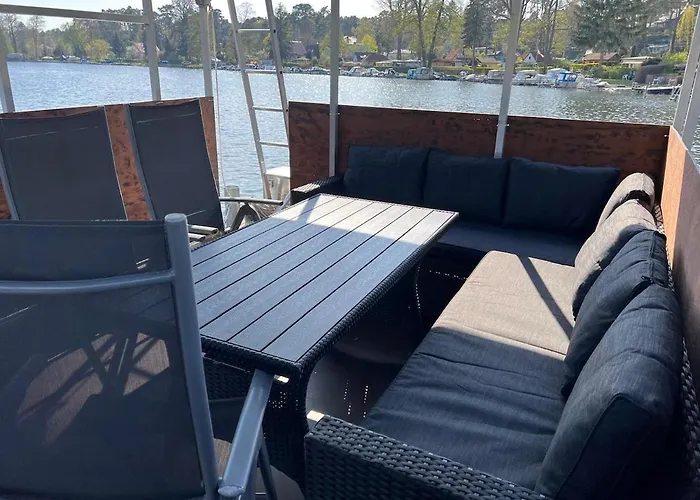 Bateau-hôtel Party Grill Boot Berlin