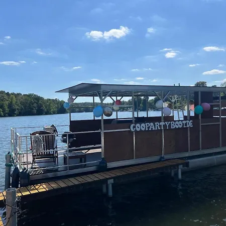 Party Grill Boot Botel *